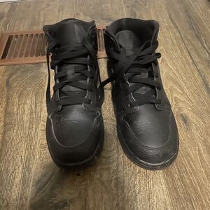 Nike Air Jordan 1 Mid- Black